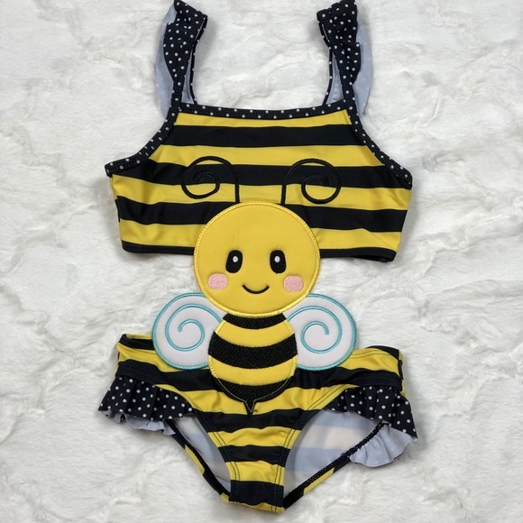 Bumblebee Children’s Bathing/Swimming suit size 6 - Picture 3 of 8